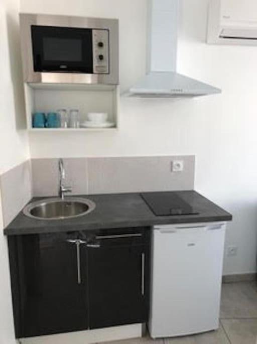 Studio 442 Clim + Parking A 10 Min Des Plages Lägenhet Perpignan Exteriör bild